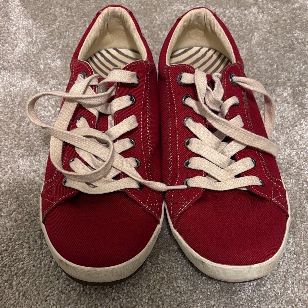 Taos Footwear Red Canvas Shoes with Cream Laces